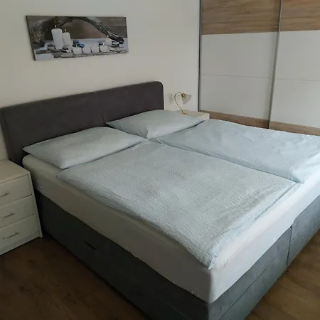 Schuetzenhofer * Bodensdorf